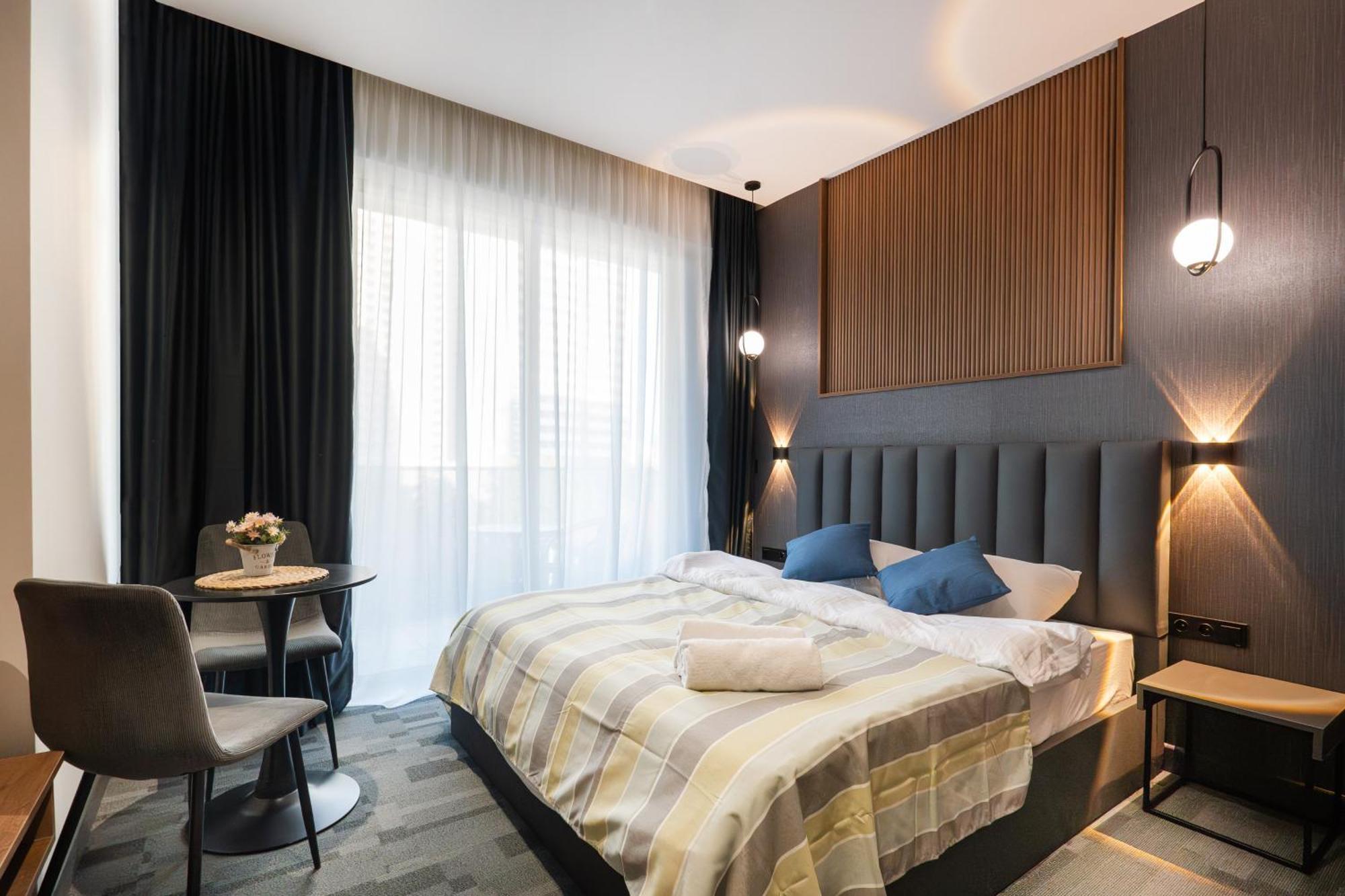 Nova Luxe Hotel & Residences باتومي المظهر الخارجي الصورة