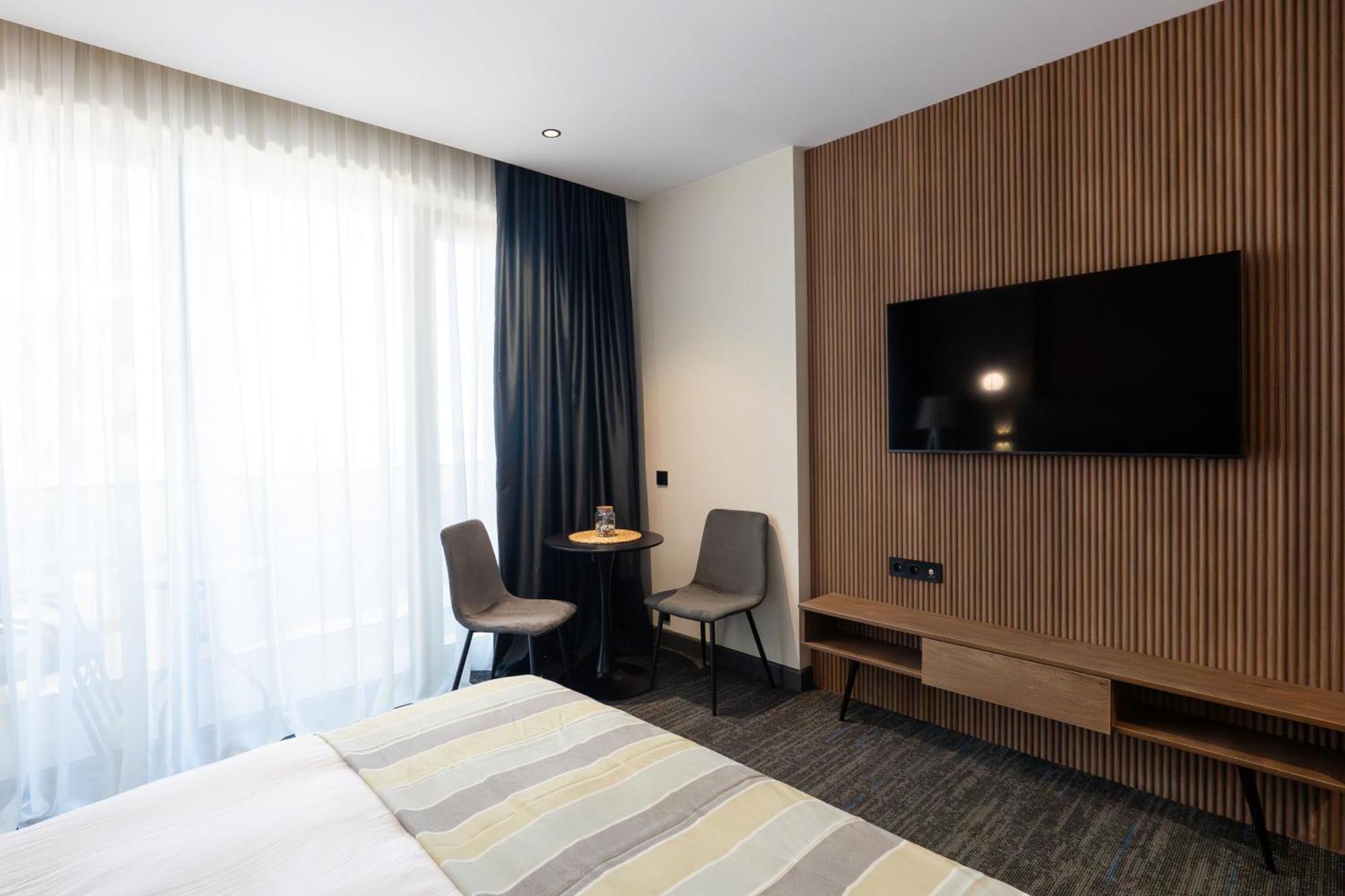 Nova Luxe Hotel & Residences باتومي الغرفة الصورة