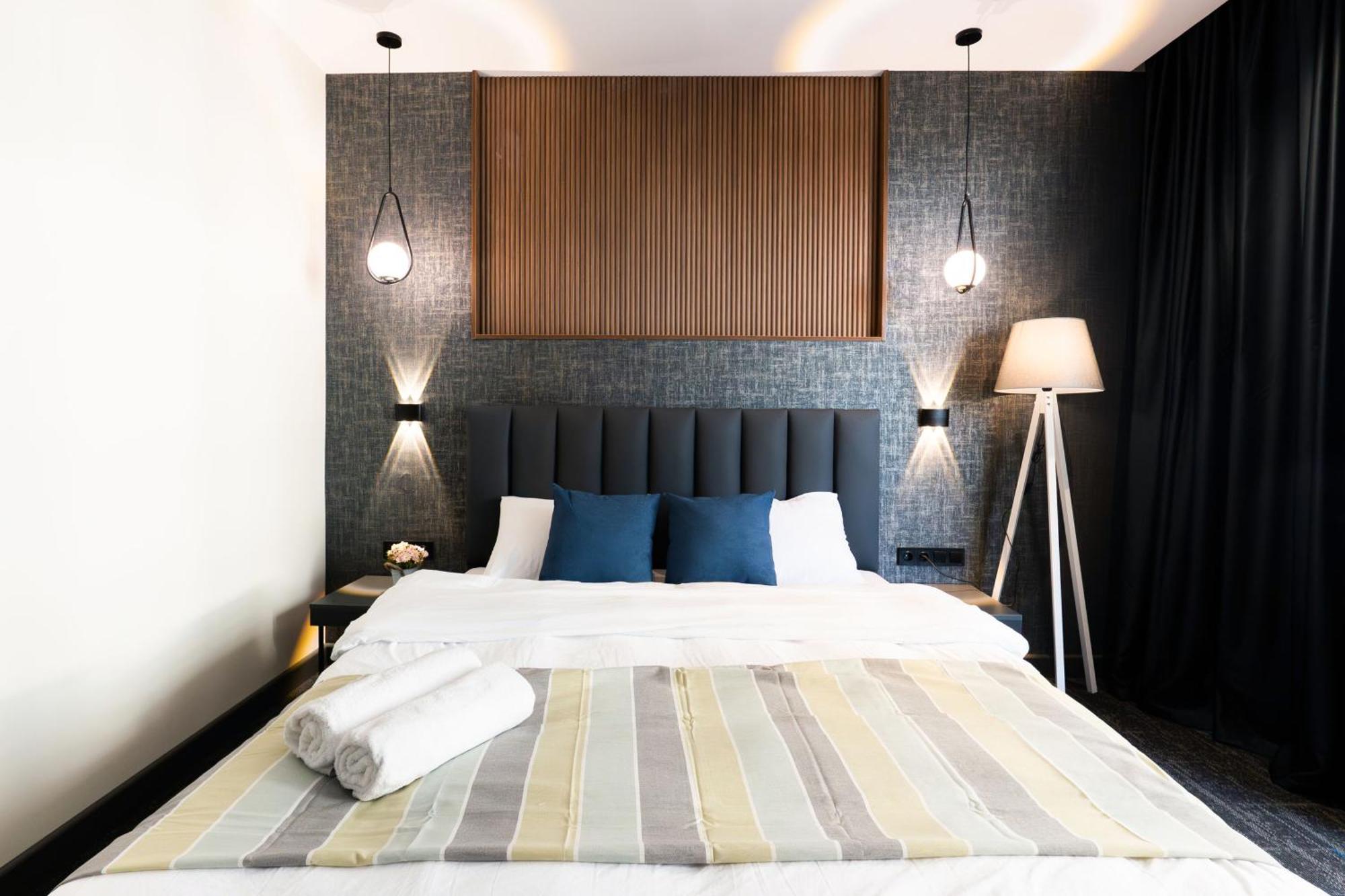 Nova Luxe Hotel & Residences باتومي المظهر الخارجي الصورة